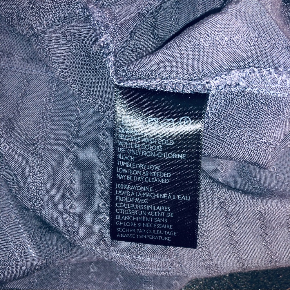 Urban Outfitters High Waisted pleat detail shorts - Picture 5 of 6
